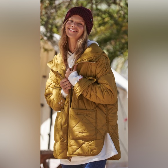 Free People Jackets & Blazers - SOLD!! Free People Movement Pria Packable Puffer Jacket Xl Himalayan Smoke.